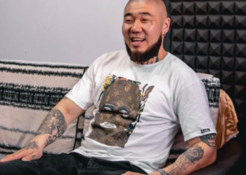 Big Gee: Архи, тамхи сонин биш болсон цагтаа, аав ээжээсээ ганган пүүзний мөнгө гуйхаа байсан цагтаа л эхнэр ав