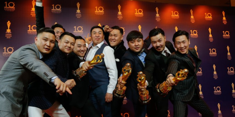 Фантастик продакшин Б.Батцэцэг сайдын ивээлд багтав