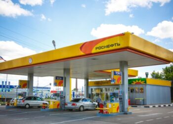 Роснефть Монголд колонкуудаа нээж чанартай шатахууныг 750-1000 төгрөгөөр борлуулах санал тавив