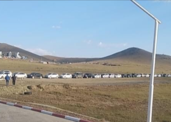 Монсуль: Урт дараалалд байгаа бүх машинд түгээлт хийх хангалттай нөөц байхгүйг та бүхэн анхаарна уу!