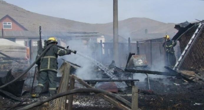 Гэрийн гаднаас цоожилж, санаатайгаар галдан шатаасан үйлдлийг шуурхай илрүүллээ