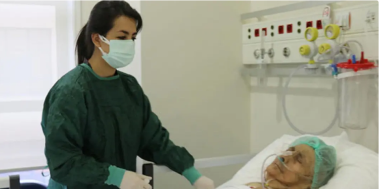 116 настай эмэгтэй Kopoнавирусын xaлдварыг ялан дийлж олон залууст Итгэл бэлэглэлээ