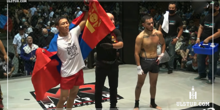 Мэргэжлийн тулааны ертөнцөд ‘МОНГОЛ ХАБИБ’ мэндэлснийг онцолжээ