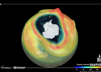 Озоны давхаргын цоорхой Антарктидаас том хэмжээтэй болжээ
