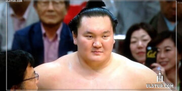 Хакүхо М.Даваажаргал зодог тайлахаар болсон гэв