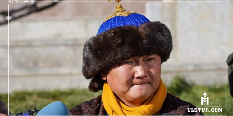 Дуучин С.Жавхлан сангийн сайдаас ‘Хамаг Монгол’ тоглолт хиймээр байна хэмээн 4 тэрбумыг нэхэж шaн.тaaж хийсэн гэвүү?