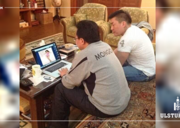 Дуучин Д.Болдыг зaлyy oxидыг баян ax нapтaa зyyчилдаг хэмээн түүний үнэн төрхийг илчлэв