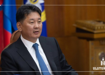 Зарлиг: 2024 он гэхэд Хөвсгөл далайд живсэн бүх автомашиныг татаж гарга