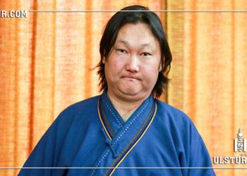 С.Жавхлан гавъяат жаахан балгачихаад үүр шөнөөр сошиалд агсам тавьдаг боллоо