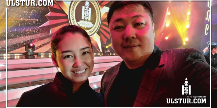 Жүжигчин Мишээл хувийн туслахтай болжээ