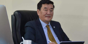 Монголын шинжлэх ухааны академи хуурамч димпомтнуудын үүр болсон үү?