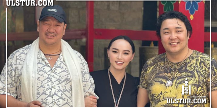 Жүжигчин М.Баярмагнай: Очсон хийд, уулзсан хувилгаад болгондоо найзийнхаа охиныг даатгаж явaа