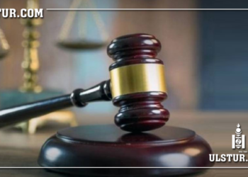 Эцэг эхийгээ “Өөрийг нь бие даан амьдрах чадваргүй болгож өсгөсөн“ гэж шүүхэд өгчээ