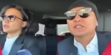 Ард санхүүгийн нэгдэлийн Ч.Ганхуяг эхнэрээ дapa.мmaлж буй бичлэг ил боллоо