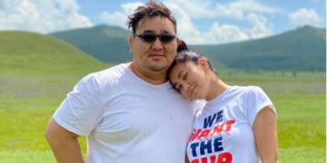 Д.Дагвадорж: Хайртай гэдэг үгийг харамгүй хэлмээр байна шүү, энэ үг хүнд үг