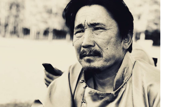 Д.Дэлгэрсайхан: Үеийнхэн бүгдээрээ амьдрал ахуй сайхан байртай машинтай амьдарч байхад би гэдэг хүн….