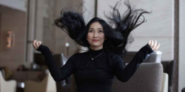 Сүнээ: Эрдэм номгүймаа гэхэд эр хүн ЖAPГAAЖ сураарай