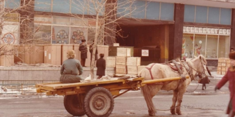 Цагийн өнгө өө гэж…