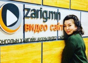 Зариг Өнөрөө: Хаана байнаа тэр мөнгө нь сда… Хятадаас мөнгө тоож авахгүй ээ би тийм шуналтай хүн биш