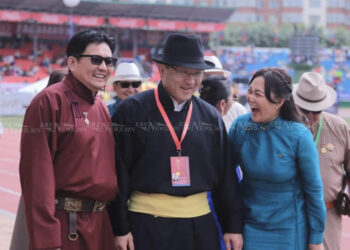 Соёлын сайд Ч.Номин: Монголчууд инээснийг асуу гэдэг тул юунд ингэж их инээсэн учраа хуваалцъя