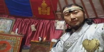 Чингисхаан: Миний музейд намайг урьсангүй