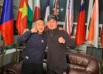 З.Шинэчагтага бооцооны 300 сая төгрөгөө өгч Э.Цэндбаатартай эвлэрчээ