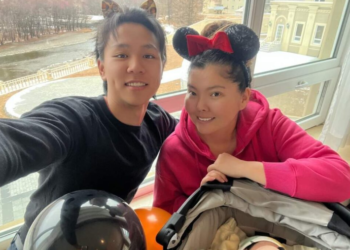 Говийн бор: Би тэнд хаяад үлдээгээд явах хүн мөн үү, дуртайдаа яваа юу, мэдэхгүй байж хyцалдахаа больмоор юм…