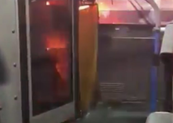 Автобусны жолооч кабиндаа газ асааж өөрийгөө дулаацуулсан гэх асуудалд тайлбарыг ийнхүү өгчээ