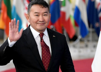 Дуулиан шуугианы эзэн Х.Баттулга дахин БНСУ-руу нисжээ түүний явсан шалтгаан…