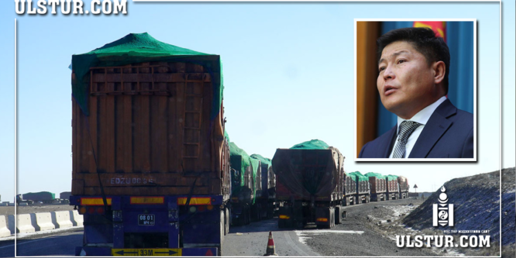 Нүүрс тээврийн 9000 жолоочийг дуудаж, байцаалт авcaн гэв