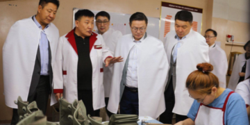 30 МЯНГАН ХҮНИЙГ АЖЛЫН БАЙРТАЙ БОЛГОХ ЭМЭЭЛТ ЭКО ПАРКЫГ БАЙГУУЛНА