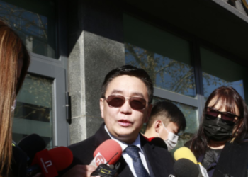 ШУУРХАЙ: Консул асан Д.Мөнх-Эрдэнэд дараах ялыг оноолоо