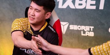 MongolZ -ын Senzu эсрэг багийн тамирчныг хутгалсан ч эхний тоглолтдоо Украины NAVI-д хожигдлоо