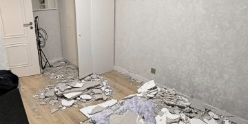 “Гарден сити” хотхоны тааз нурж, оршин суугчид эд хөрөнгөөрөө хохирчээ