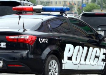 Өсвөр насны охидууд нэгнийгээ хэрцгийгээр зодож байсныг таслан зогсоож, шалгаж эхэлжээ