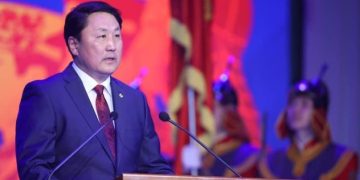 ӨМӨӨРХӨЛ: Г.Сайханбаярыг өшөө ч харлуулна