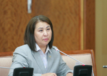 Ц.Гарамжавт хилийн хориг тавьж, Төв аймгийн нутаг дэвсгэрт очихгүй байх, нэр бүхий иргэнтэй уулзах, харилцахыг хоригложээ