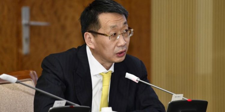 Л.Энх-Амгалан: Эцэг, эхийнхээ тэтгэврийг хувьдаа завшдаг шимэгчдийг зургаан сараас нэг жилээр хорьдог болно