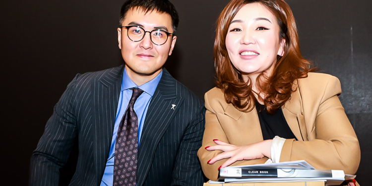 Ч.Лодойсамбуу: Н.Өнөрцэцэгийн шүүх хурал Монгол Улс хаант засаглалтай болж байгааг харууллаа