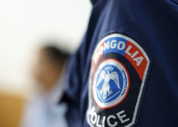 АНХААР! Жолоодох эрхгүй этгээд бага насны хүүхдийг мөргөж, амийг нь хохироожээ